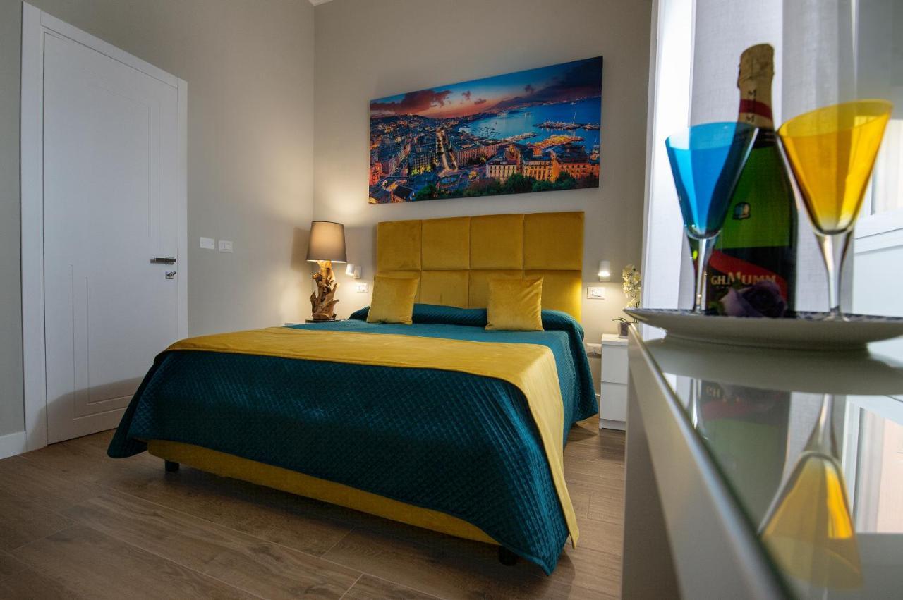 Vivi A Napoli Bed & Breakfast Bagian luar foto