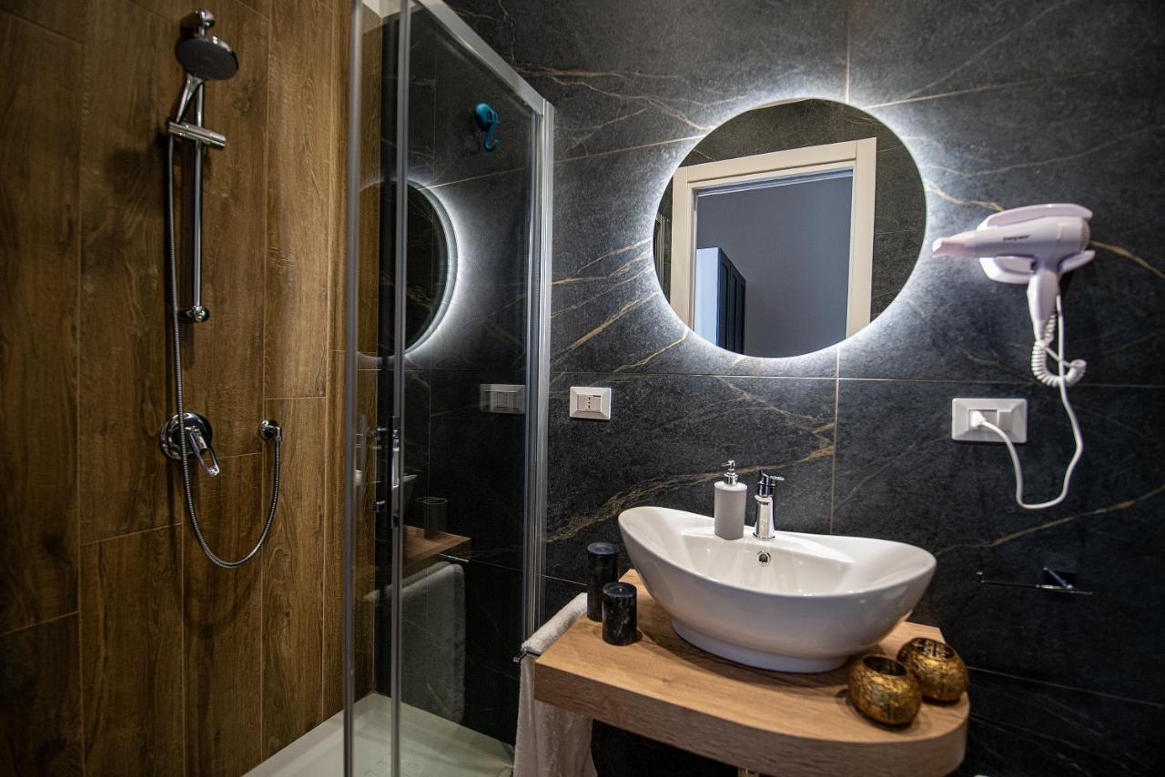 Vivi A Napoli Bed & Breakfast Bagian luar foto