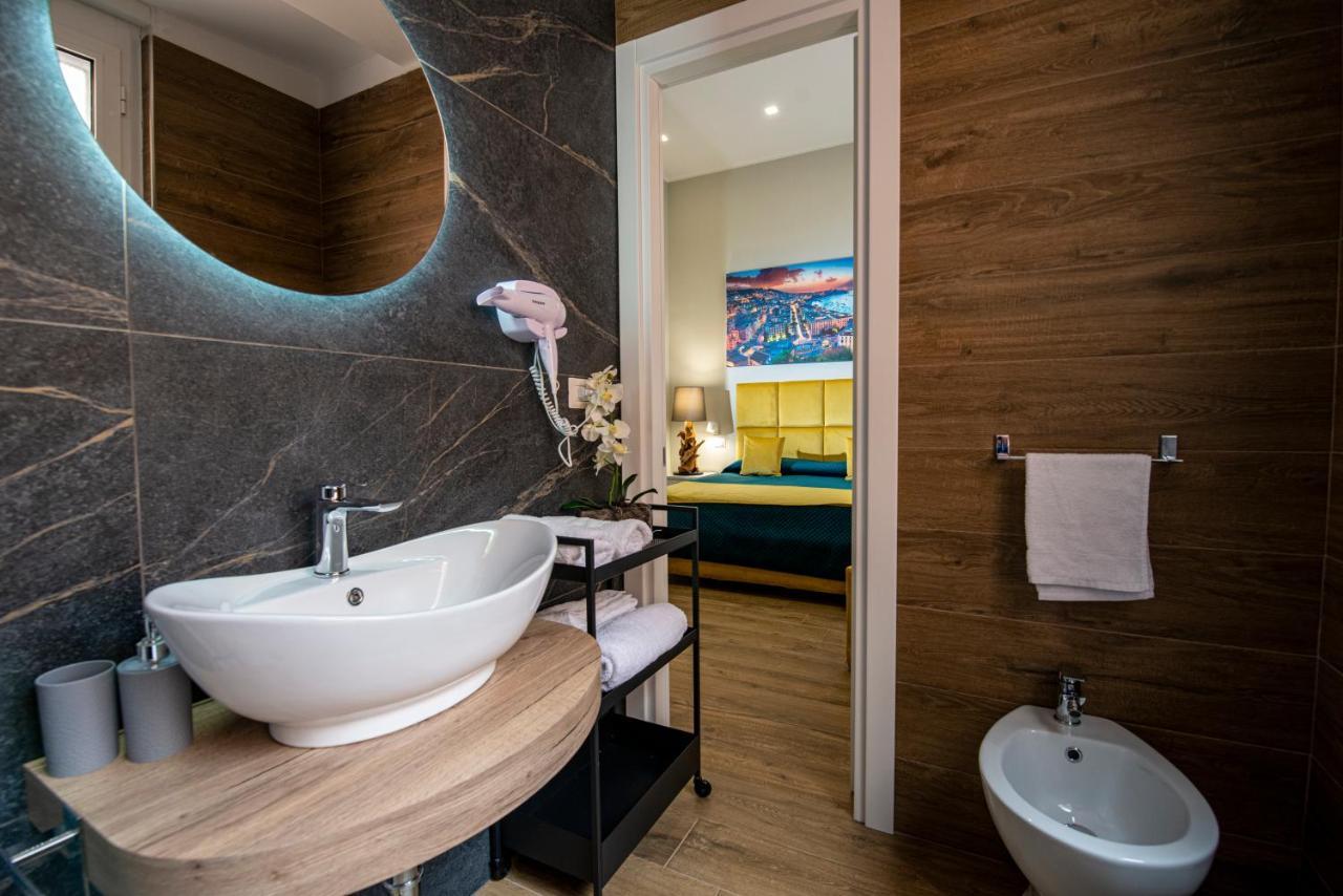 Vivi A Napoli Bed & Breakfast Bagian luar foto