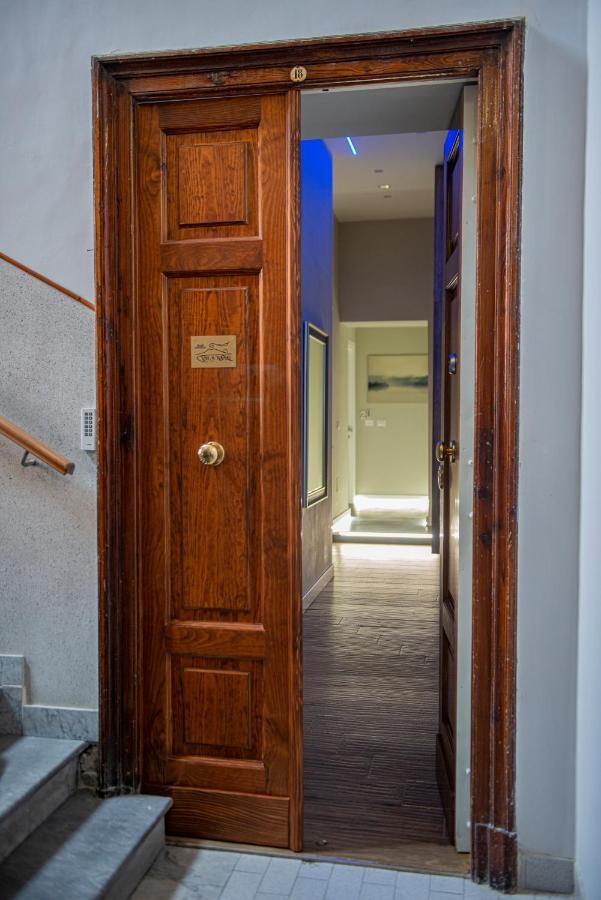 Vivi A Napoli Bed & Breakfast Bagian luar foto