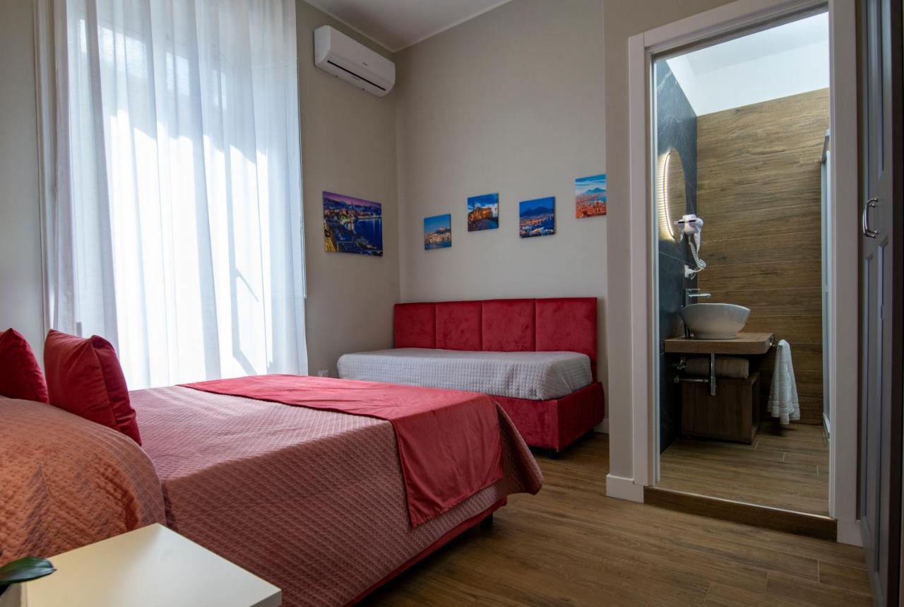 Vivi A Napoli Bed & Breakfast Bagian luar foto
